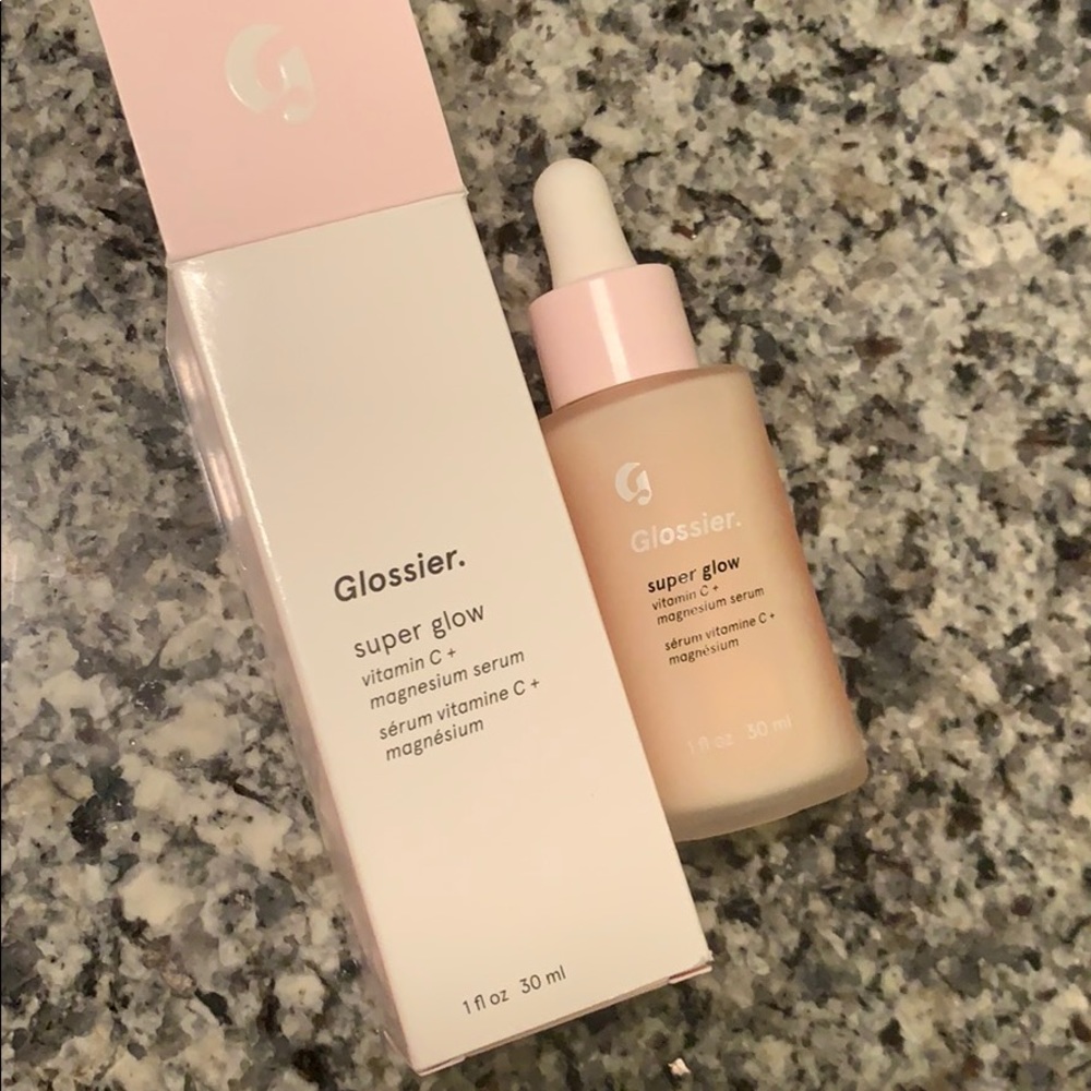 Glossier Super Glow serum